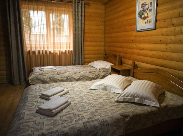 Greku Hotel Μπούκοβελ Εξωτερικό φωτογραφία